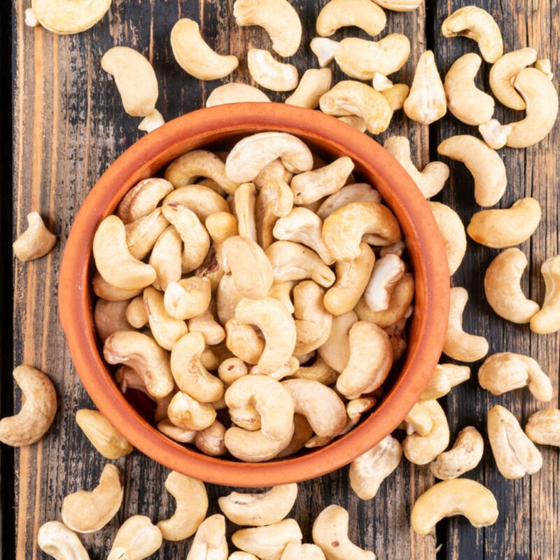 Cashew Nuts (Sufaid Kaju)